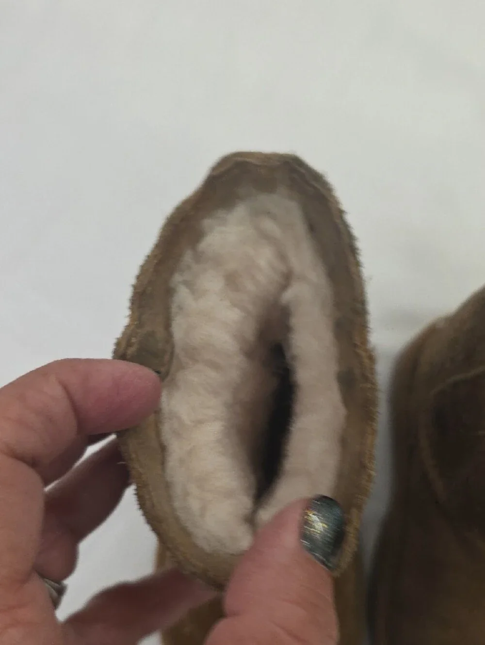 UGG Australia Fame Chestnut Suede Shearling Boots Toddler Size 6